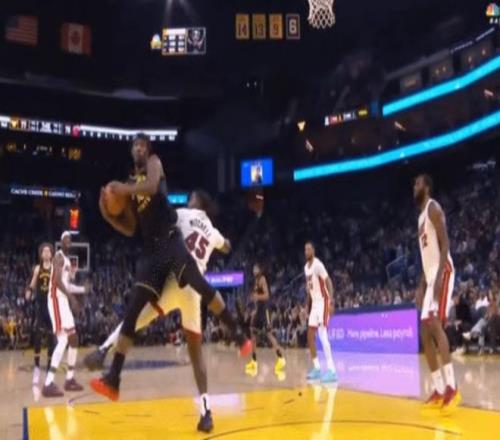 恩比德跻身,总薪资前五,突破,巅峰国际官网,巅峰国际官网,巅峰国际官网在线娱乐平台